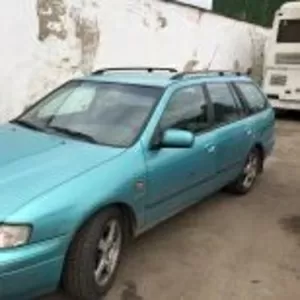 Nissan Primera P11