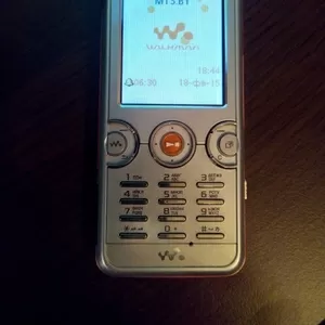 Продам sony ericsson w610i в идеальном состоянии