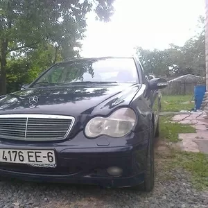 Mercedes C-klass W203,  универсал,  2001 года выпуска