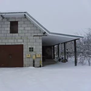 Продам дом с гаражом,  кухней и участком