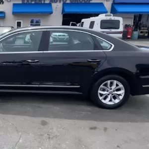 Volkswagen,  Passat 1.8T S,  2016