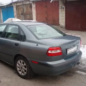 Продам автомобиль Volvo s40